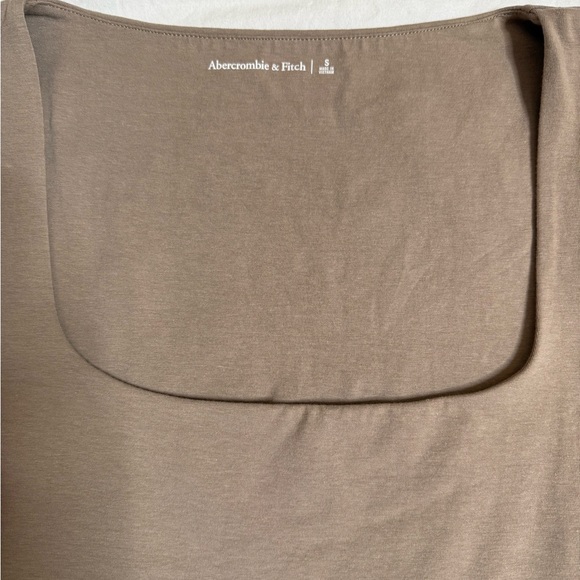 Abercrombie & Fitch Shirt - Women’s Size Small - Picture 3 of 3